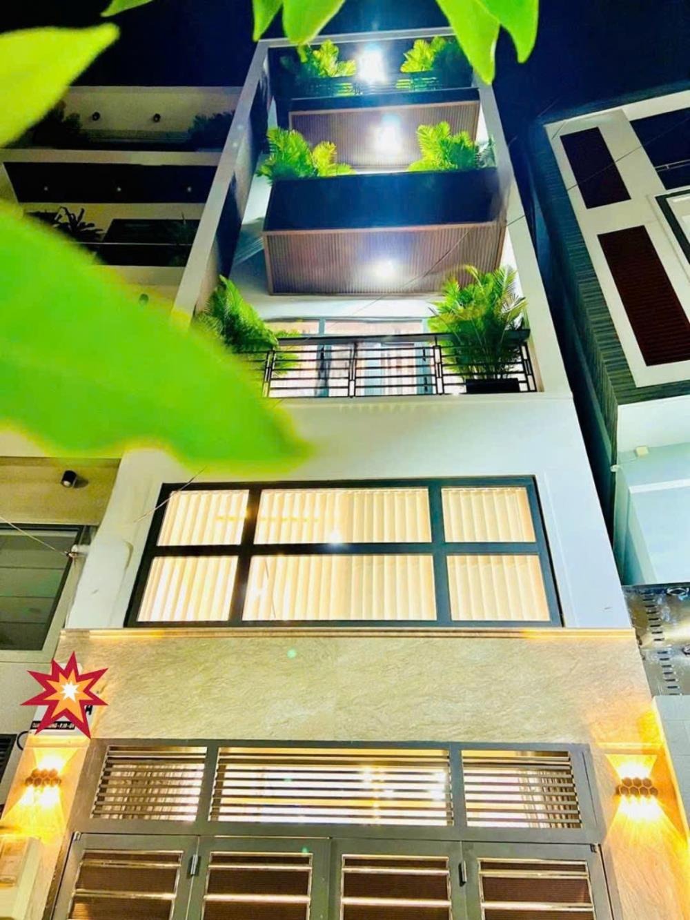 Bán Nhà Gò Vấp 2 Lầu, Thang Máy, 13 tỷ - Vị Trí VIP Khu Phân Lô