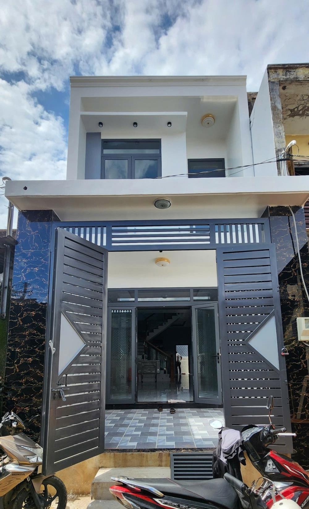 Bán Nhà 1 Trệt 1 Lầu Tân Xuân 3, Hóc Môn - 68m2, Giá Tốt