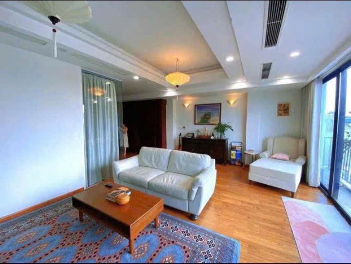 Bán Biệt Thự Đảo Hồ Trúc Bạch - 298 Tỷ - View Hồ Tây