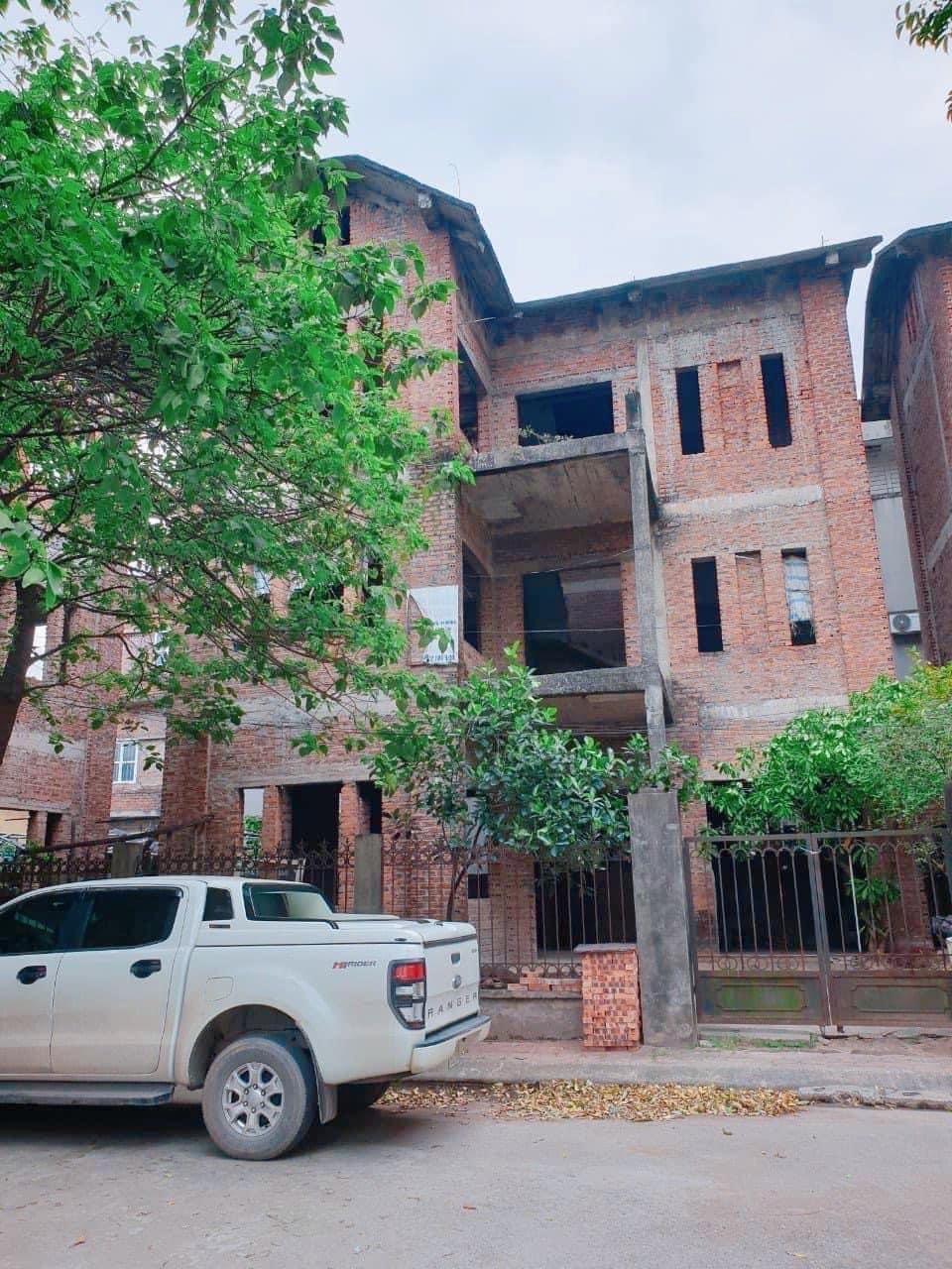 Bán Biệt Thự Phùng Khoang, Hà Đông: Mặt Tiền 7m, Thiết Kế Hiện Đại