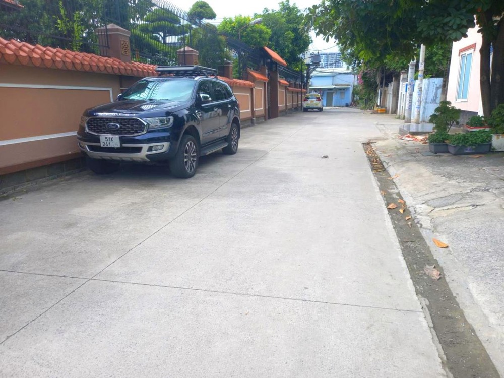 Biệt Thự View Sông Nở Hậu - Quốc Lộ 13, TD - 198m2, 10x24m - Giá 1x Tỷ