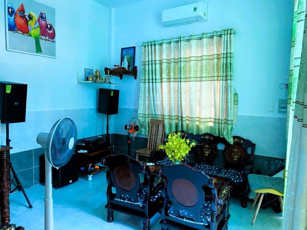 Bán Nhà 2 Mặt Tiền Đường 6, Linh Tây, Thủ Đức: 56m2, 2 Tầng, 5 Tỷ - Sổ Hồng Hoàn Công