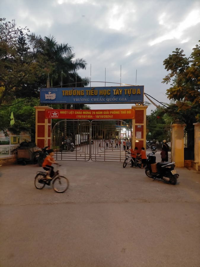 Bán nhà Trung Kiên Bắc Từ Liêm 65m2, 7 tầng, thang máy, ô tô vào nhà - Giá 11 tỷ