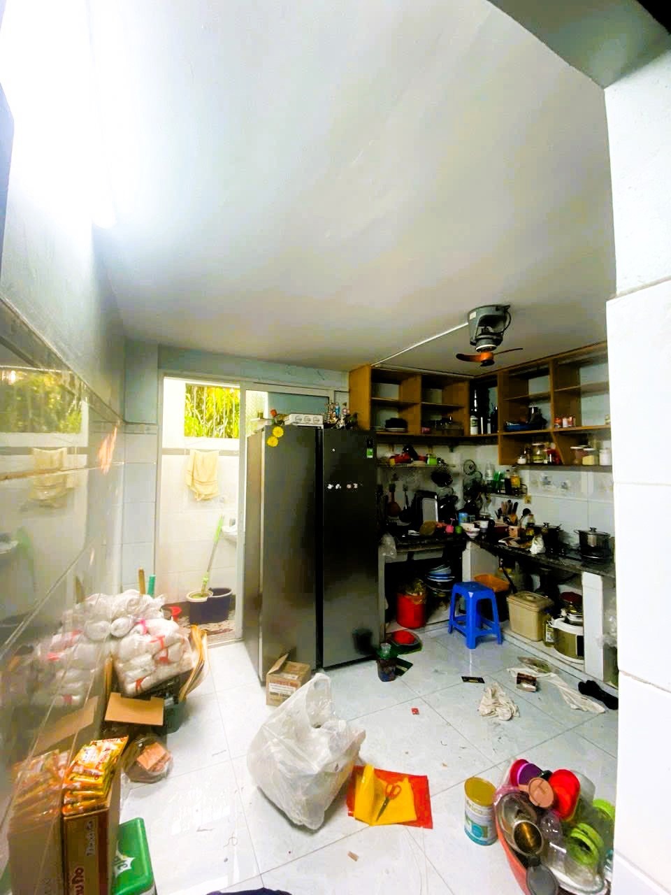 Bán nhà mặt tiền đường Trường Thọ, Thủ Đức - 9 tỷ, KD tốt, full nội thất