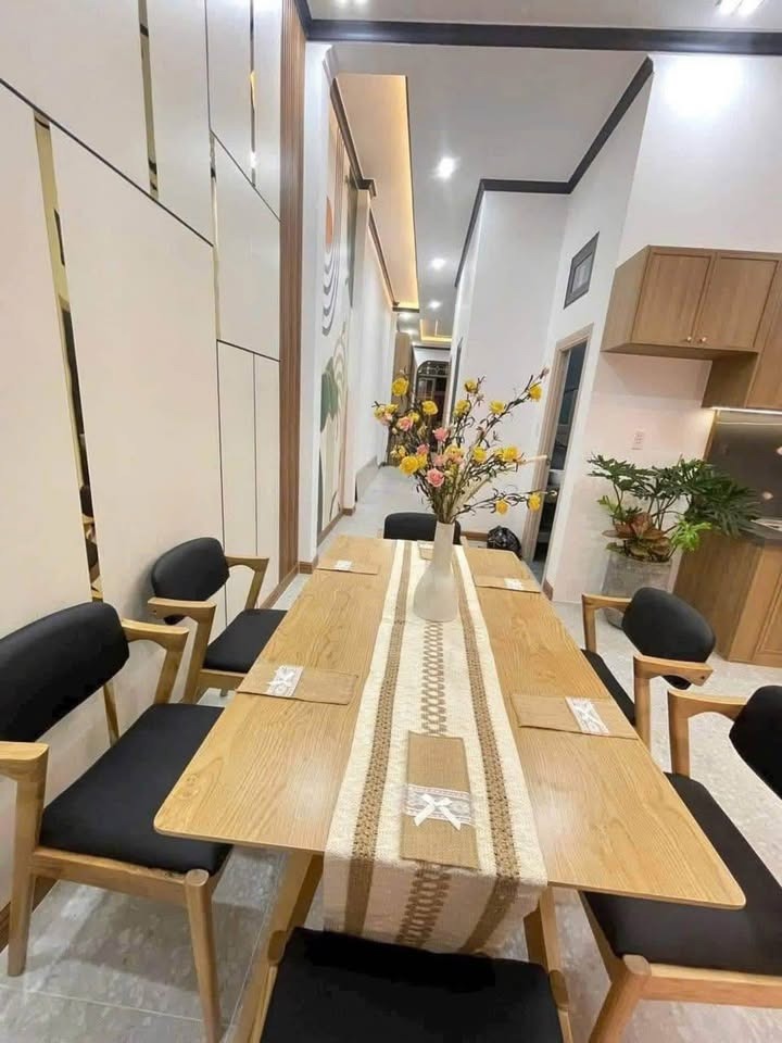 🏡 Bán Gấp Nhà Mới Xây 1 Trệt 1 Lầu, Bình Chánh - Sổ Hồng Riêng