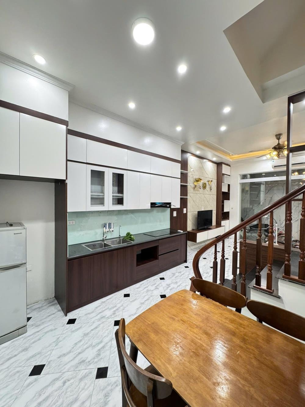 Nhà phố 5 tầng, 35m² Bế Văn Đàn, Hà Đông - Giá 8.6 tỷ