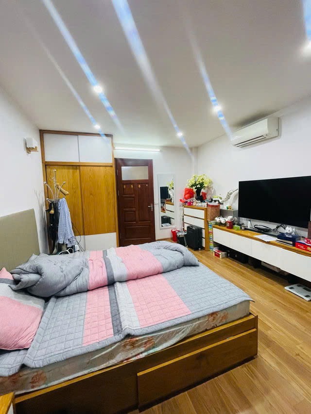 Bán nhà phố Thanh Xuân 48m2, 4 tầng, mặt tiền 4.4m, 18.8 tỷ