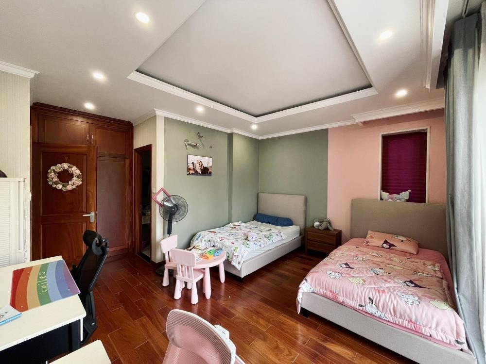 Biệt Thự Cao Cấp 200m² Đường 16m - Vị Trí Đắc Địa Quận Bình Thạnh
