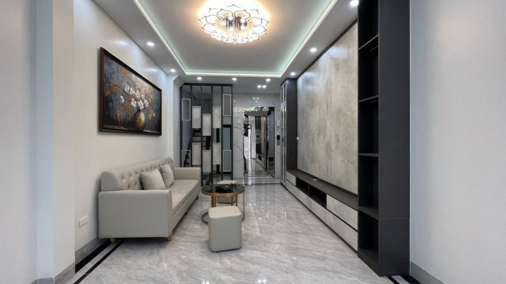 Nhà Mới Lò Đúc - Trần Khắc Chân - 40m2 - 6 Tầng - Thang Máy - Giá Tốt