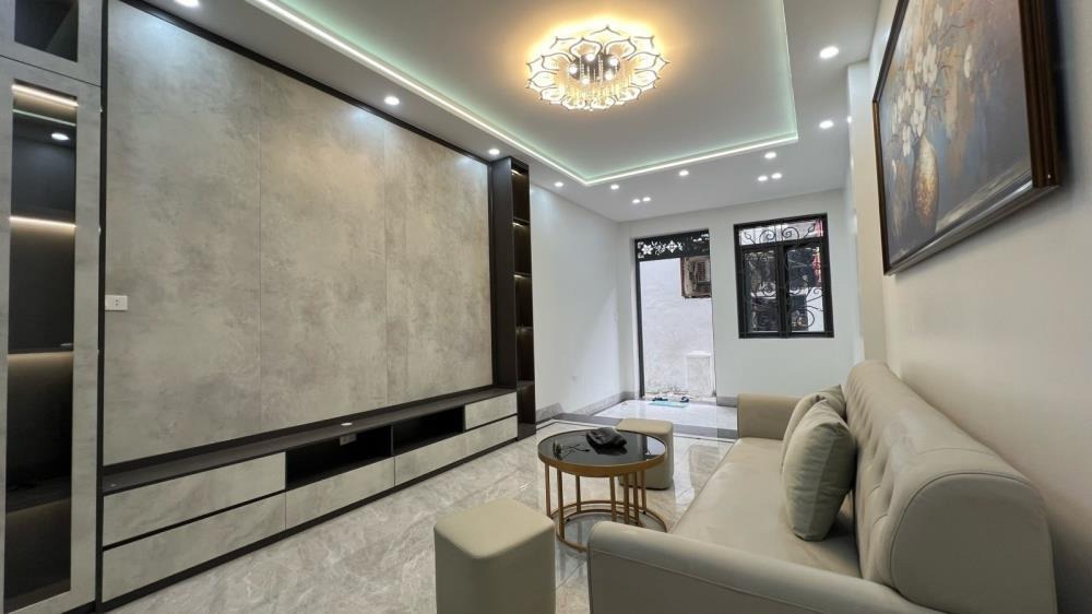 Nhà Mới Lò Đúc - Trần Khắc Chân - 40m2 - 6 Tầng - Thang Máy - Giá Tốt