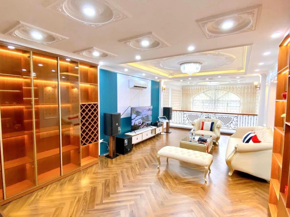 Nhà Vạn Phúc Hà Đông: Căn Góc Sky Villa, Thang Máy, Giá 10 tỷ