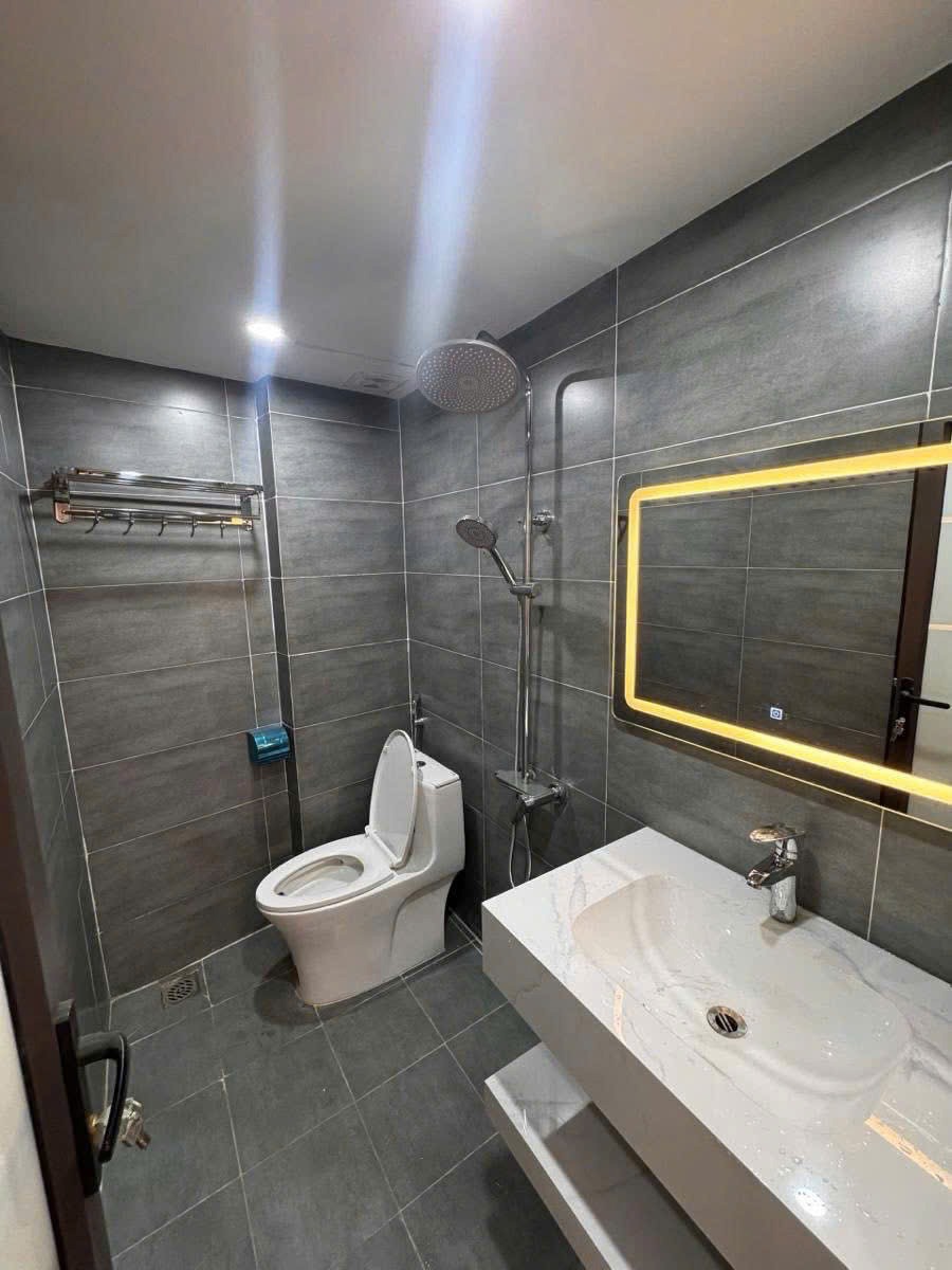 Bán nhà Tây Hồ 7.95 tỷ - Vị trí đẹp, Full Nội Thất, Gần Hồ Tây