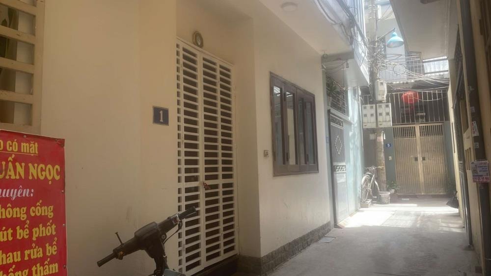 Bán nhà sát mặt phố Lụa Hà Đông 35m², 4 Tầng, 7.8 Tỷ - Vị Trí Đắc Địa