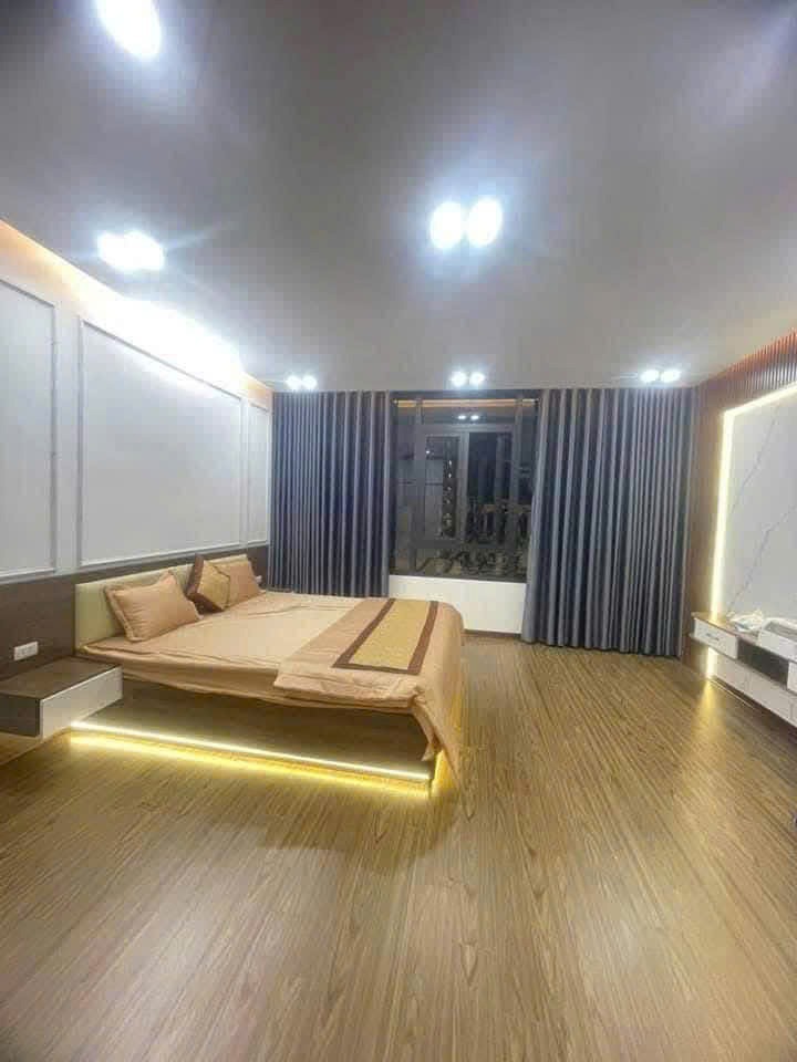 Bán nhà 7 tầng thang máy, mặt ngõ rộng, ô tô tránh nhau, full nội thất - Vương Thừa Vũ
