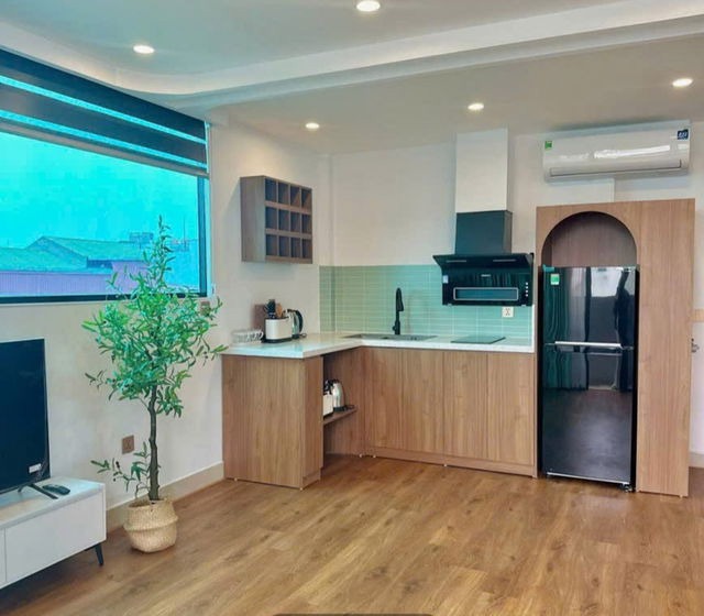 Siêu phẩm 9 tầng, 198m2, dòng tiền khủng 250 triệu/tháng - Vị trí đắc địa