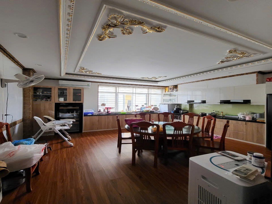 Nhà Mặt Phố Miếu Đầm - 162m2 - 2 Mặt Tiền - Kinh Doanh Vàng