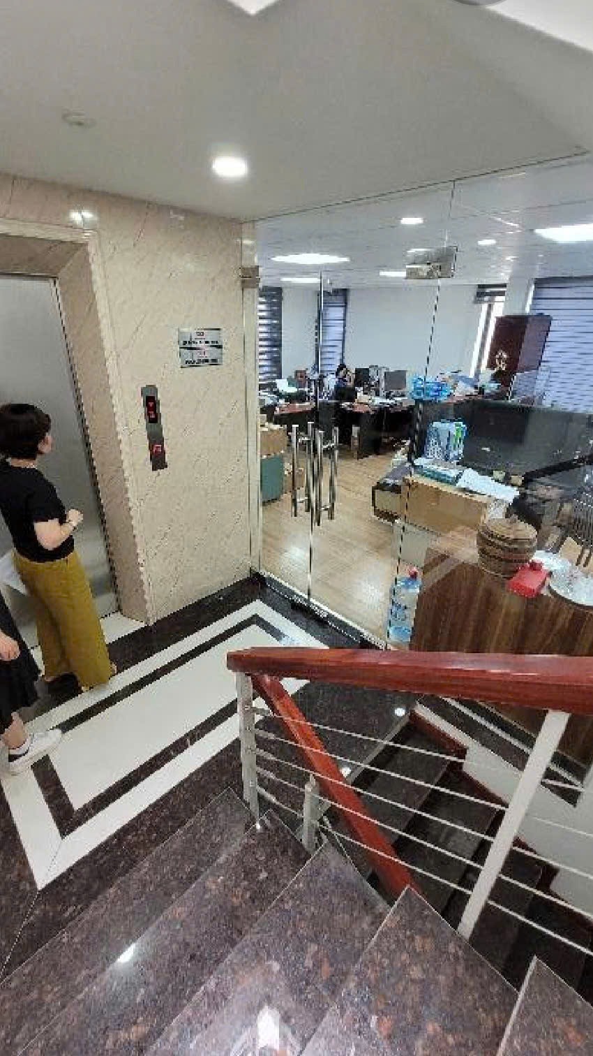Bán Biệt Thự Phố Vũ Ngọc Phan - Láng Hạ, Đống Đa - 67 tỷ