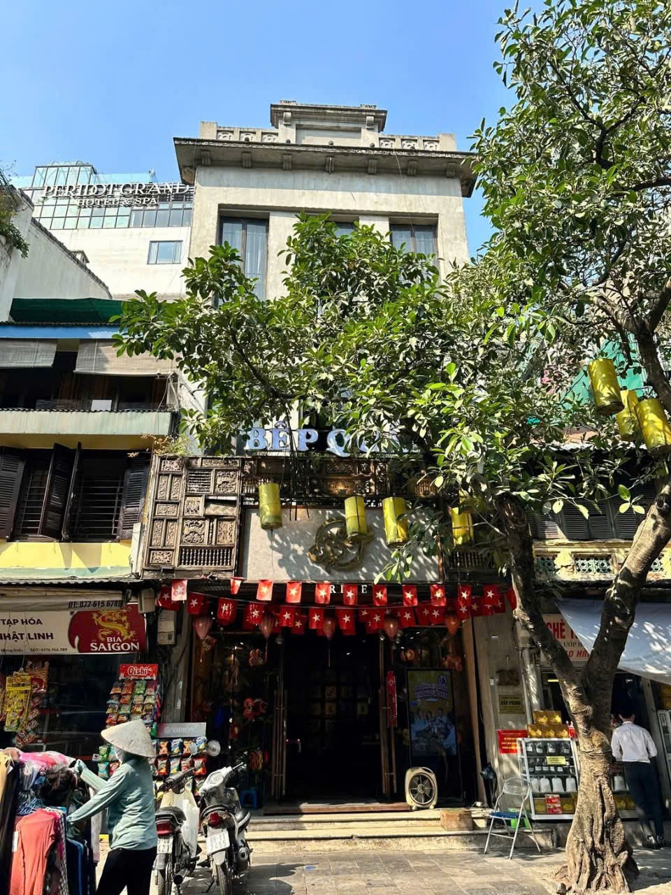 Nhà Phố Duy Tân - 2 Mặt Ngõ, Ô Tô Tránh, Kinh Doanh Đỉnh Cao - Giá 38 tỷ