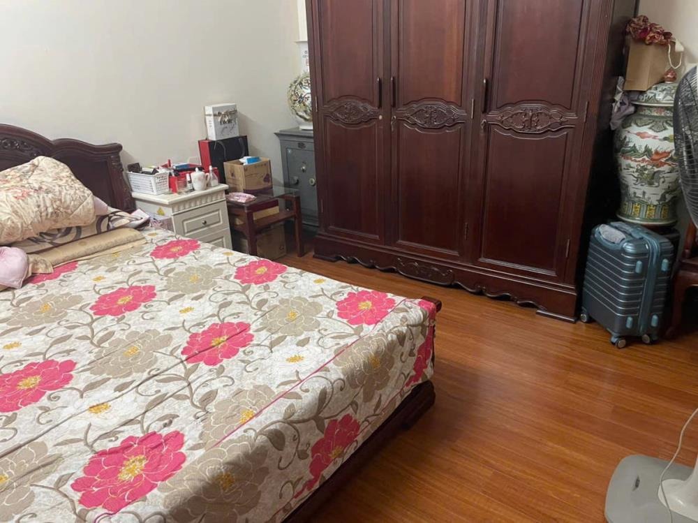Bán Căn Hộ 2PN Tái Định Cư Ao Hoàng Cầu, Đống Đa - Giá 6.3 Tỷ