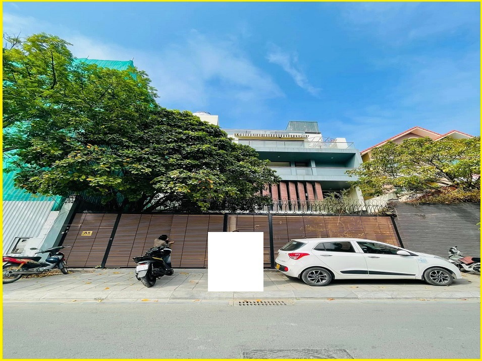 Biệt Thự Siêu Vip Khu Lao Thành Cầu Giấy - 300m2 - Oto Đỗ Cửa - Giá 152 tỷ