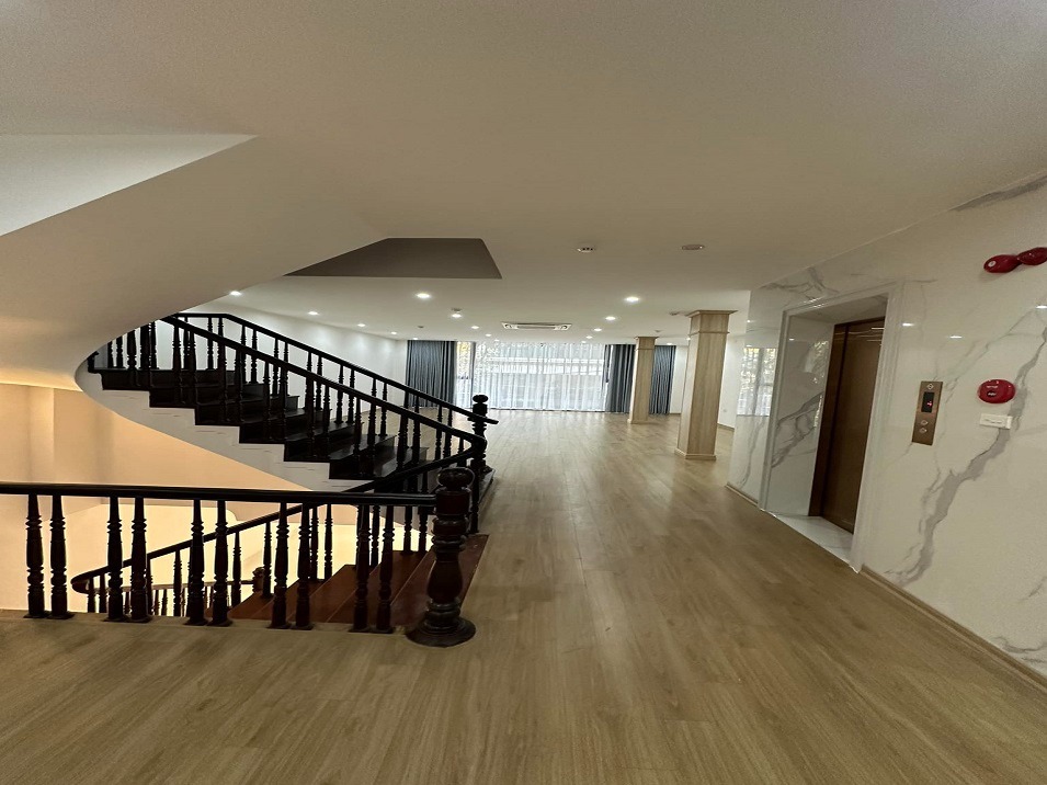 Biệt Thự Liền Kề Trung Hòa Nhân Chính: Vị Trí Đẹp, Mặt Tiền Rộng, Kinh Doanh Đắt