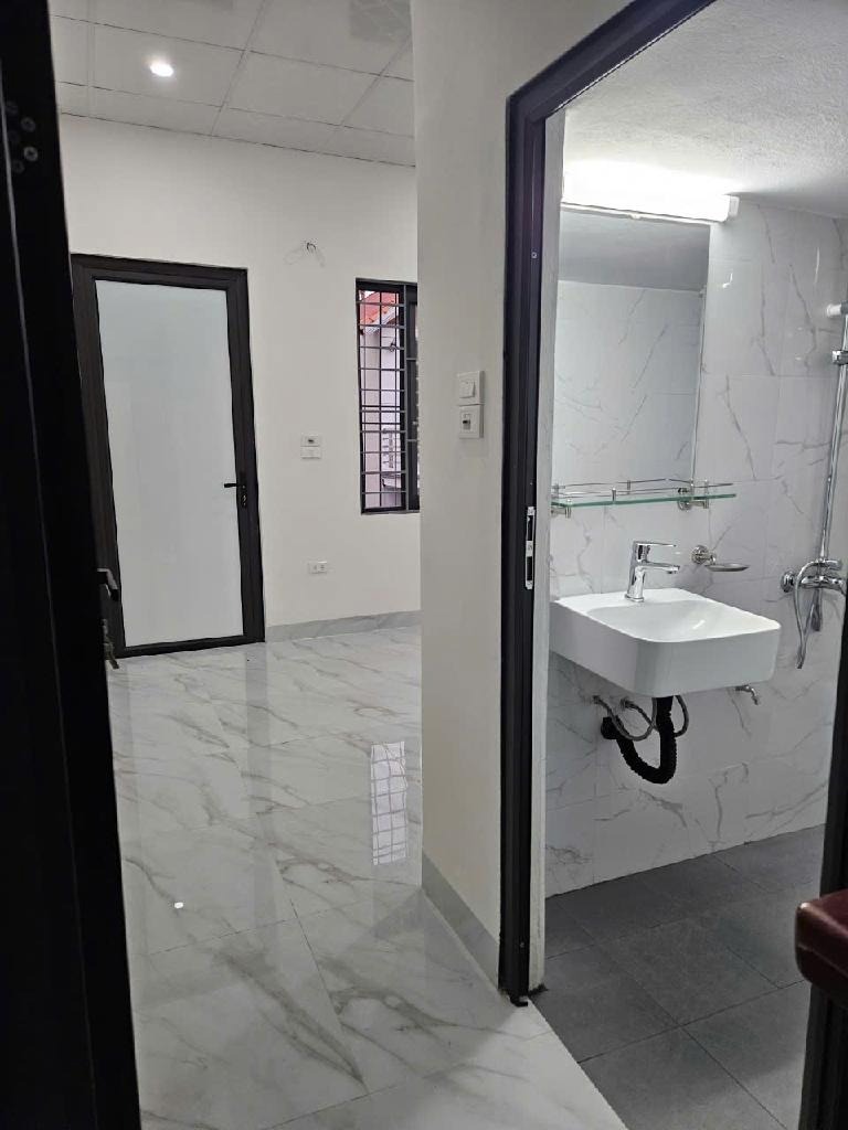 Bán nhà phố Phan Đình Giót, Hà Đông - 35m2, Mặt tiền 3.5m, Kinh doanh tốt