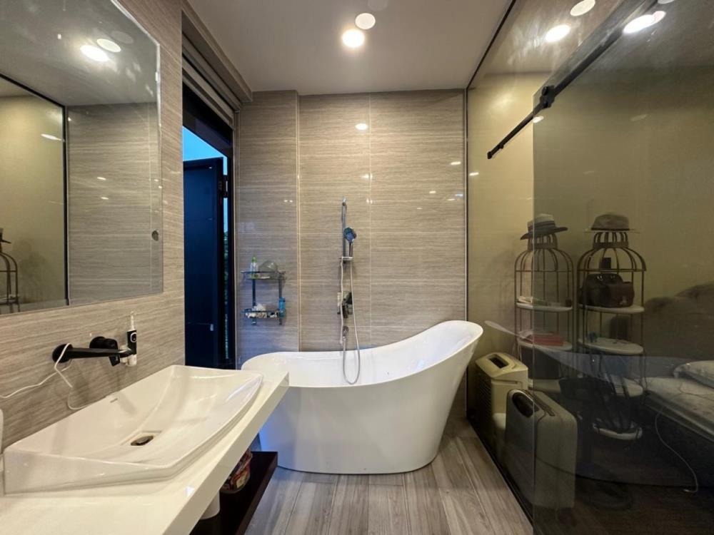 Biệt Thự 3 Tầng View Công Viên Đ.Số 8 TD - Giảm 1.1 Tỷ - Giá Chỉ 2x Tỷ