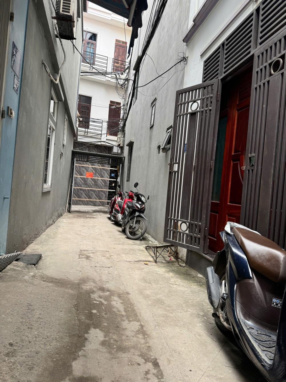 Bán nhà Hà Trì 1, Hà Đông: 35m2, 5 tầng, giá 6.6 tỷ - Vị trí đẹp, tiện nghi