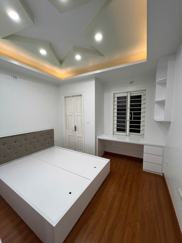 Bán nhà phố Xã Đàn, Đống Đa - 46m2 x 6 tầng, Mặt tiền 7m, Có Thang Máy, 11.5 tỷ