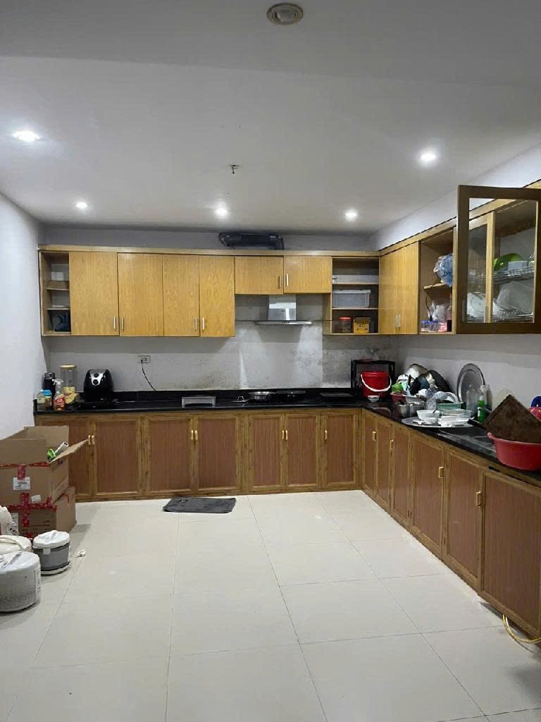 Bán nhà Lê Trọng Tấn, 57m2, 4 tầng, 13.5 tỷ - Vị trí kinh doanh