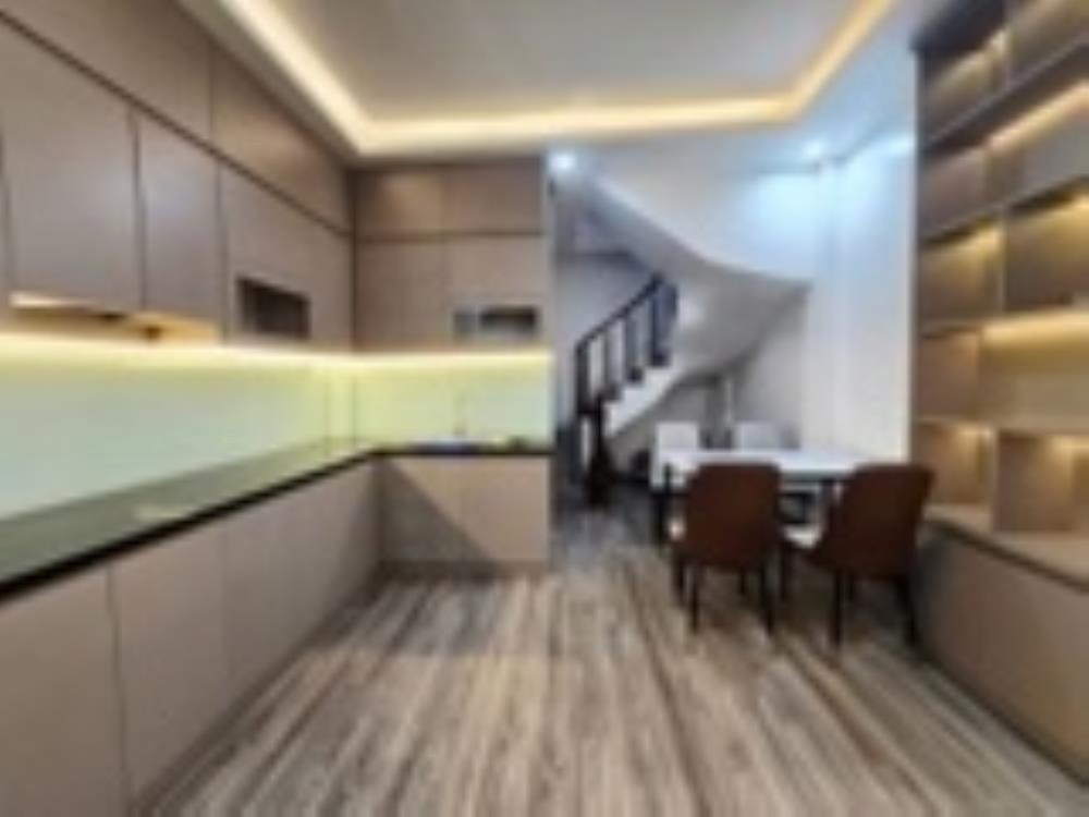 Bán nhà phố Trần Phú, Hà Đông - Ô tô vào nhà, KD tốt - Giá chỉ 11 tỷ