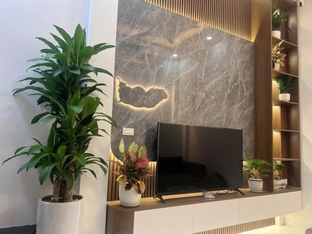 🔥 Siêu phẩm Mậu Lương: Nhà 5 tầng góc, Full Nội Thất, Giá Chỉ 5.4 tỷ
