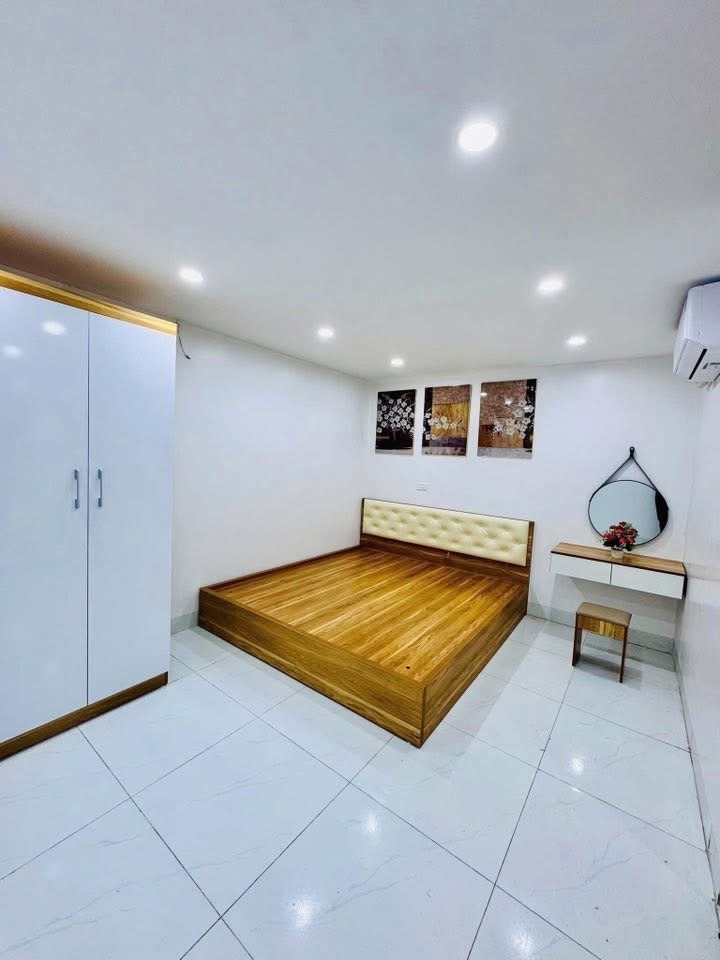 Thanh Bình Hà Đông: Vị trí Vàng Kinh Doanh, Garage, Giá Tốt - Liên Hệ Ngay!