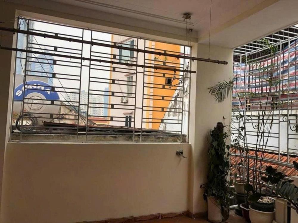 Bán Gấp Nhà Nguyễn Ngọc Vũ - 7 Phòng, Ô Tô Vào, Kinh Doanh - Đầu Tư