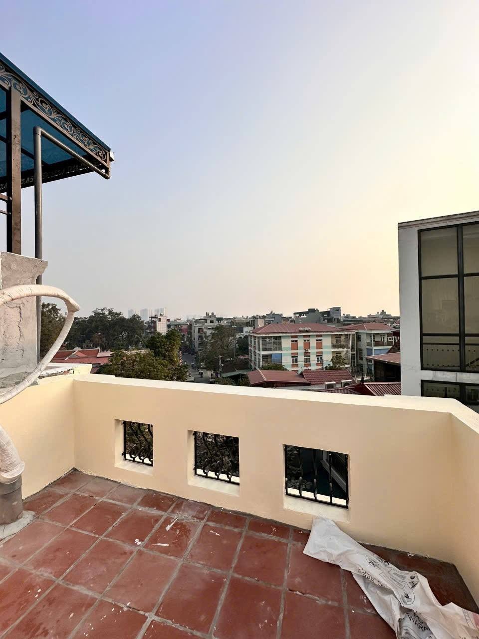 Nhà phố Đa Sỹ Hà Đông 5 Tầng, Kinh Doanh Tốt, Oto Đỗ Cửa - Chỉ 12 Tỷ