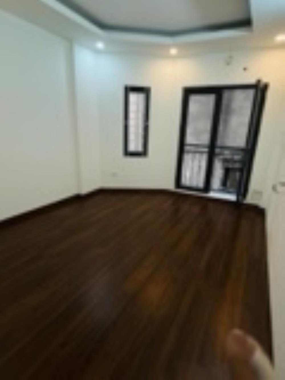 Bán nhà phố Lê Trọng Tấn, Hà Đông - 40m2 - 4 tầng - Ô tô đỗ cửa - Giá 8 tỷ