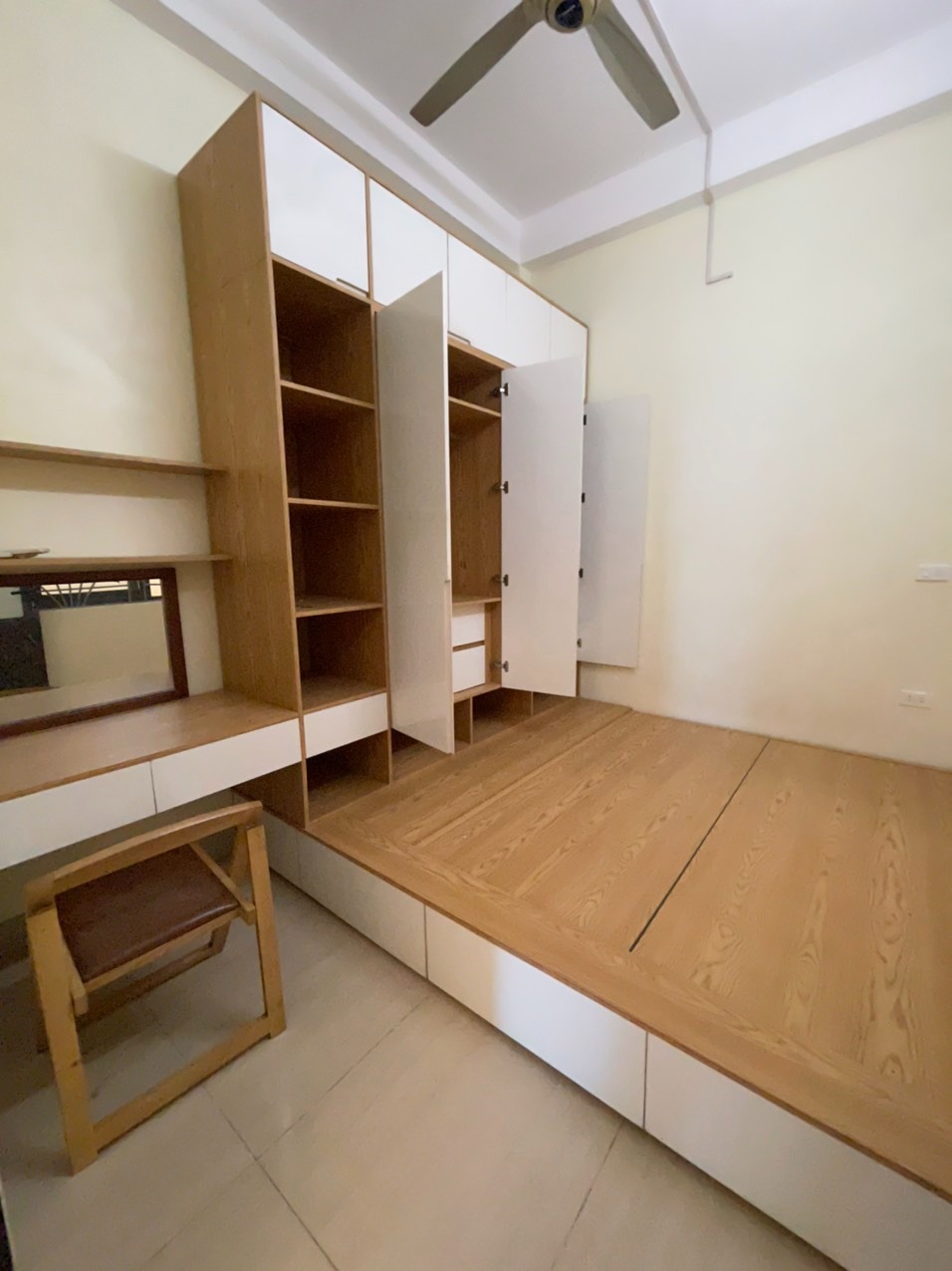 Bán Liền Kề La Khê Hà Đông 50m2, 4 Tầng, Giá 15.4 Tỷ