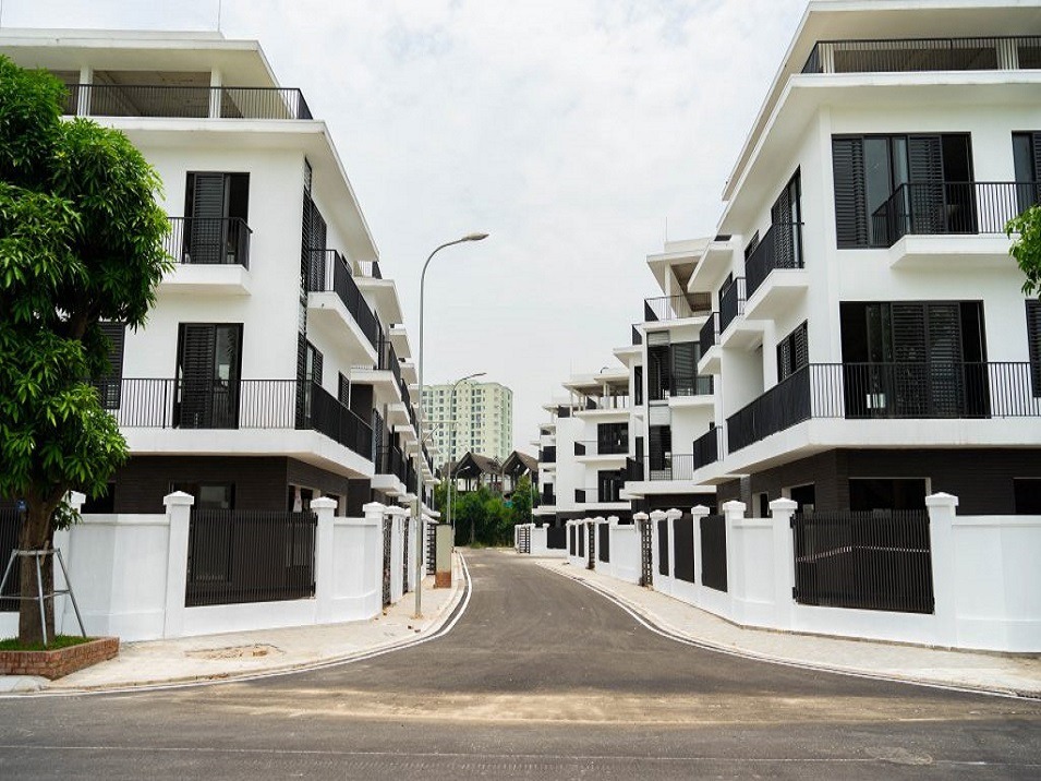 Hiếm Biệt Thự Full Đồ Khu Eden Rose - View Thông Thoáng, Gần Vườn Hoa