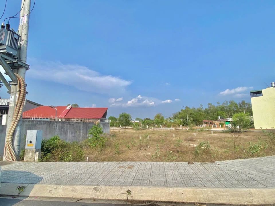 🏡 Bán Đất Nền Củ Chi - Giá 1.5 Tỷ - Sổ Hồng Riêng - Vị Trí Đắc Địa