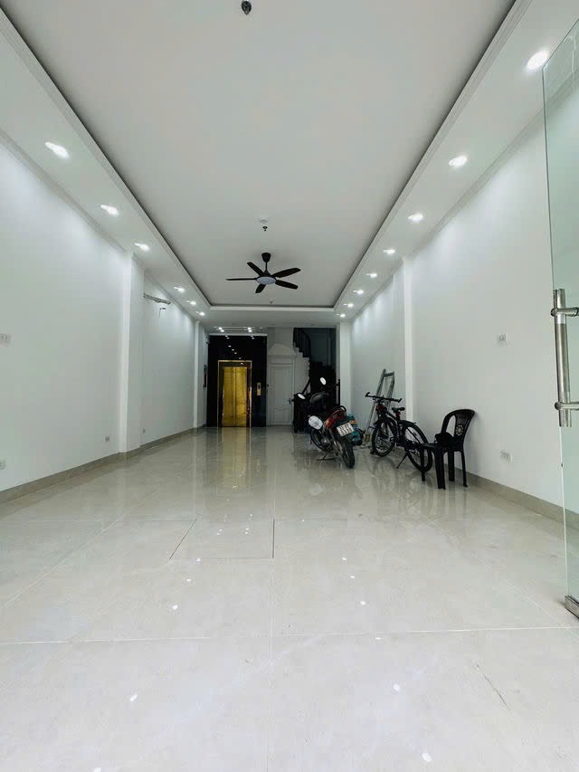 Mặt Phố Kinh Doanh Đỉnh Cao - 100m2 x 9 Tầng - Vũ Tông Phan, Thanh Xuân