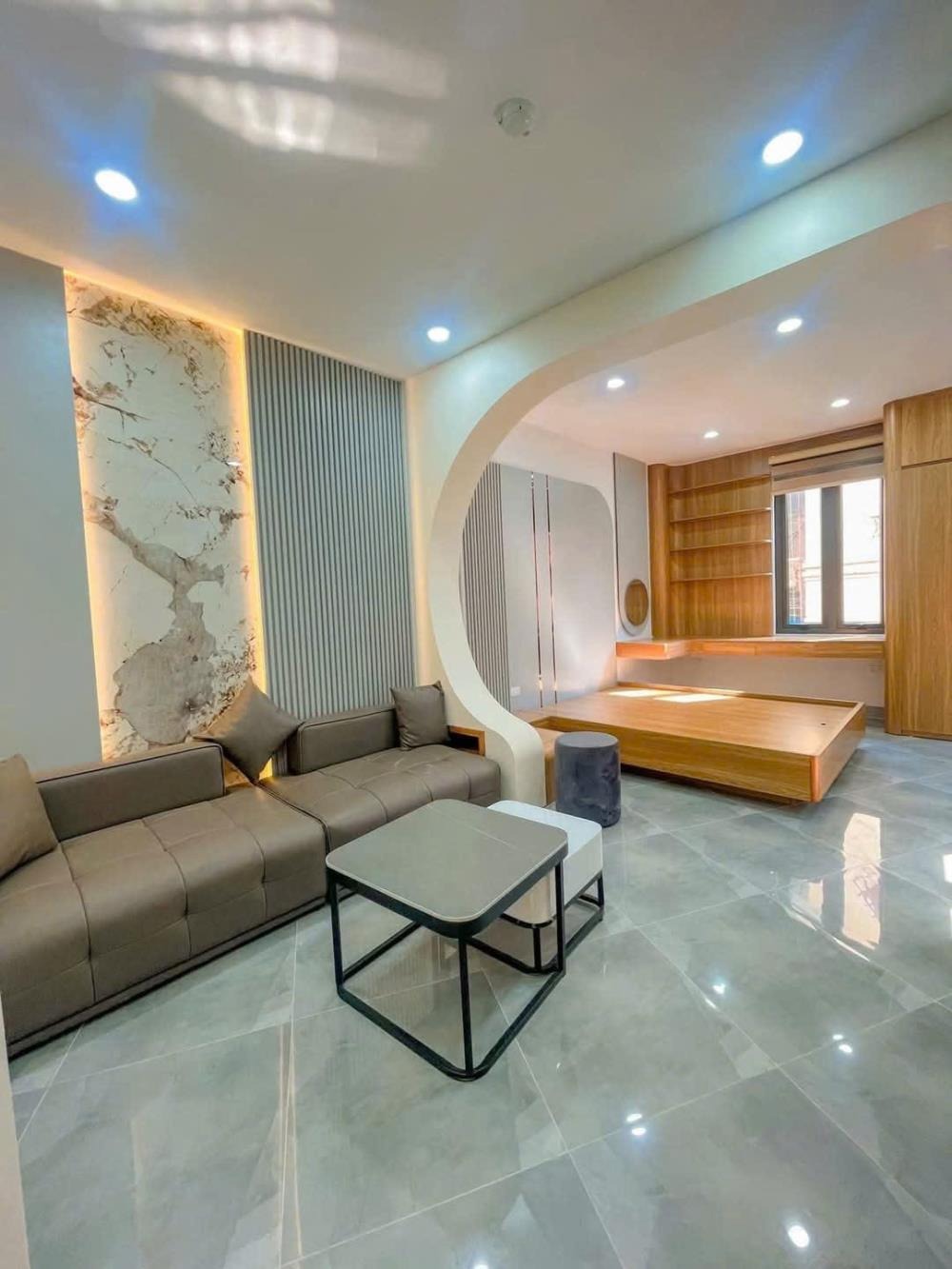 Bán nhà mặt ngõ Trần Hữu Tước, Đống Đa - 45m2 x 6 tầng - 10.938 tỷ