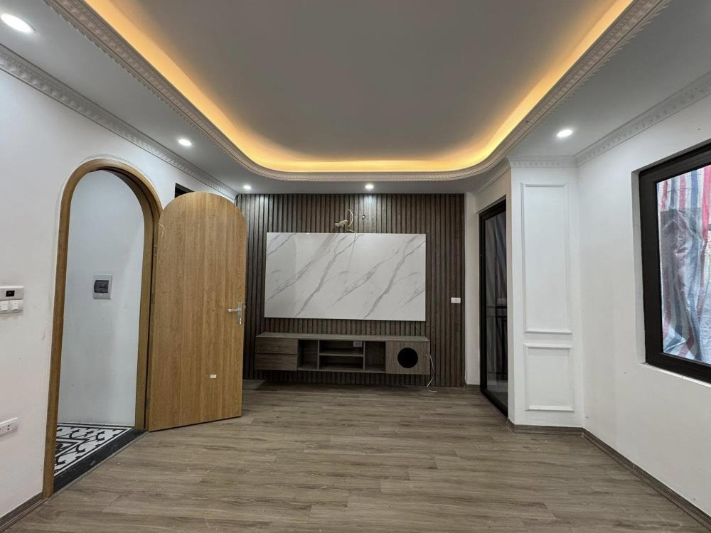 Siêu phẩm lô góc 5 tầng, thang máy, Chiến Thắng Hà Đông - Chỉ 11 tỷ