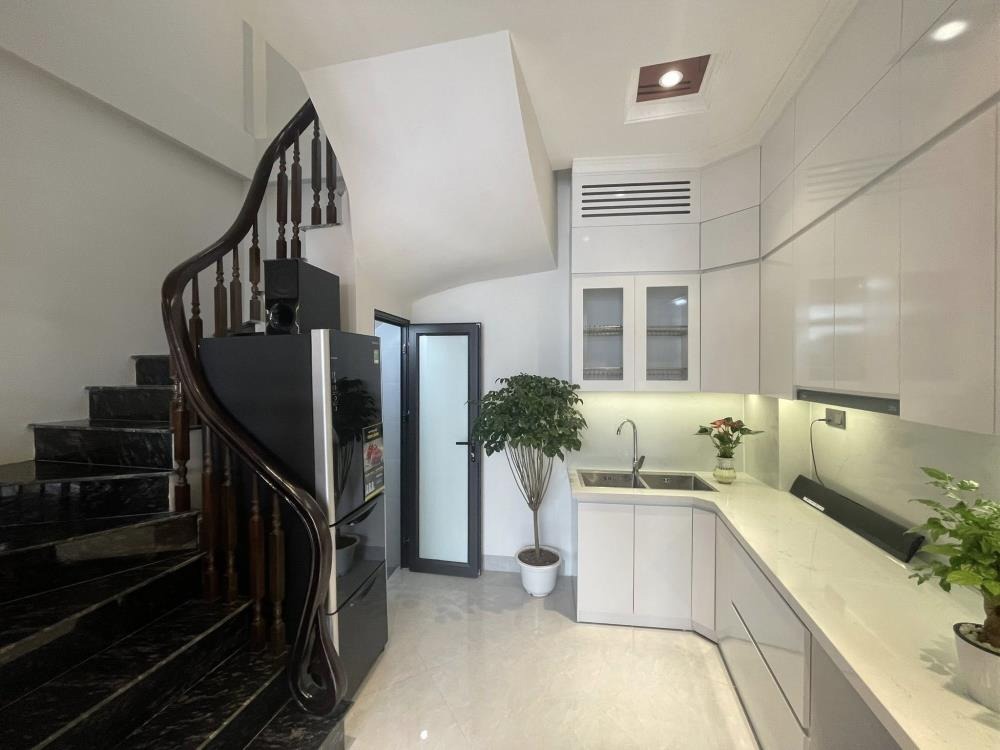 Bán nhà Yên Hòa, Cầu Giấy - 34m2, 5 tầng, 7.98 tỷ - Vị trí đẹp, pháp lý chuẩn