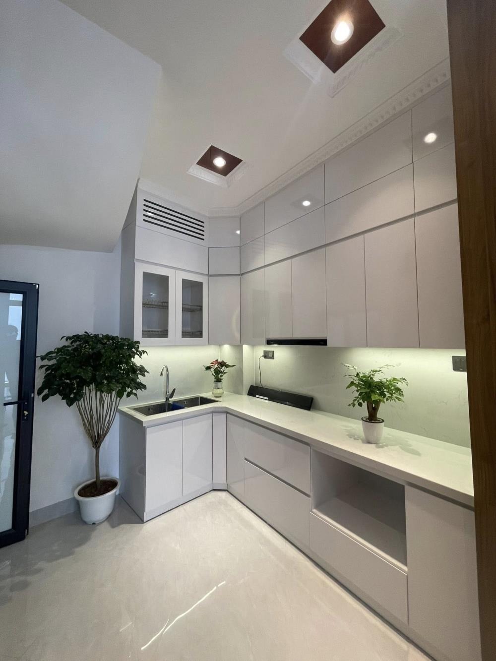 Bán nhà Yên Hòa, Cầu Giấy - 34m2, 5 tầng, 7.98 tỷ - Vị trí đẹp, pháp lý chuẩn