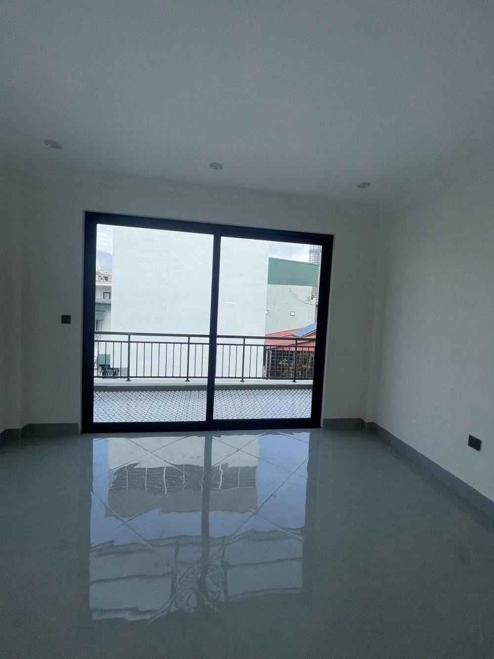Bán nhà Yên Hòa, Cầu Giấy - 34m2, 5 tầng, 7.98 tỷ - Vị trí đẹp, pháp lý chuẩn