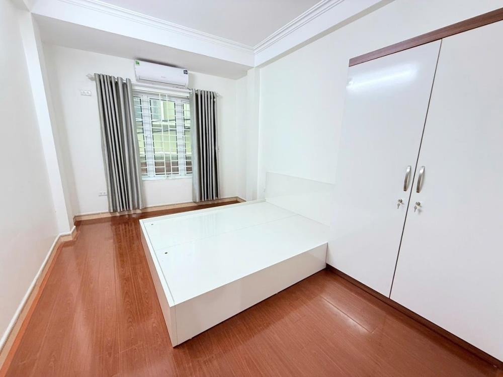 🏡 Bán nhà Cầu Diễn - Ô Tô Đỗ Cửa - 7 Phòng Ngủ - Giá 8.5 tỷ