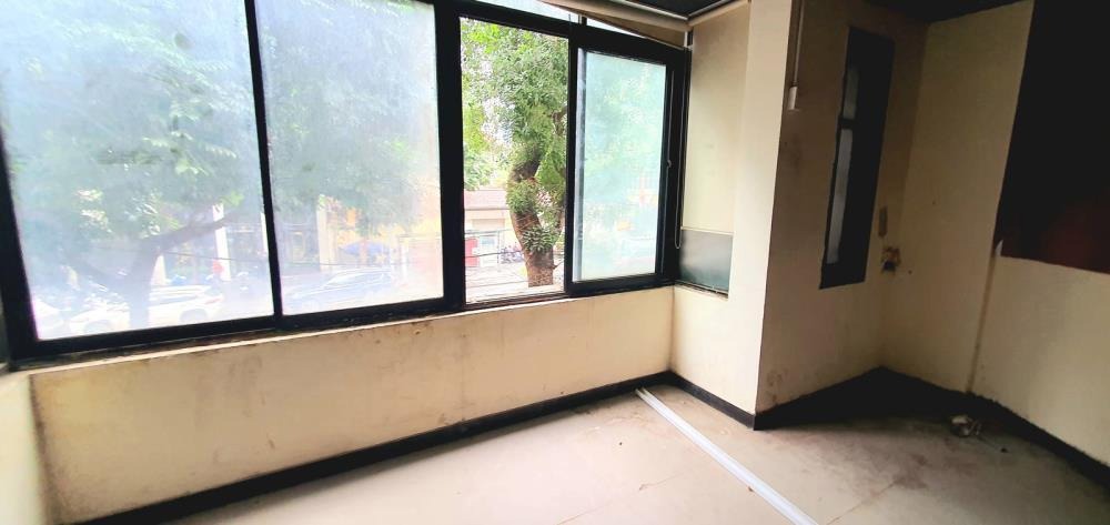 Bán nhà mặt phố Phan Chu Trinh, 63m2, 5 tầng, MT 4.8m, KD tốt - Giá 54 tỷ