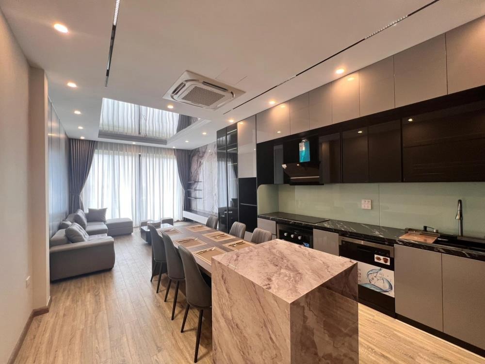Mặt tiền Lê Trọng Tấn Hà Đông - Biệt thự 5 tầng, thang máy, KD tốt