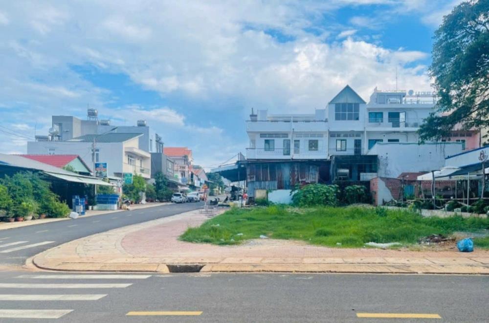 Bán Đất Củ Chi - 150m2, 2 Mặt Tiền, Giá 2.2 Tỷ - Pháp Lý Sổ Hồng