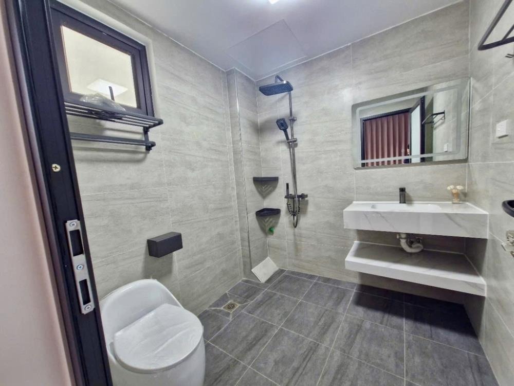 Nhà mới đẹp lô góc 30m Phan Đình Gót, ô tô tránh, gần tiện ích